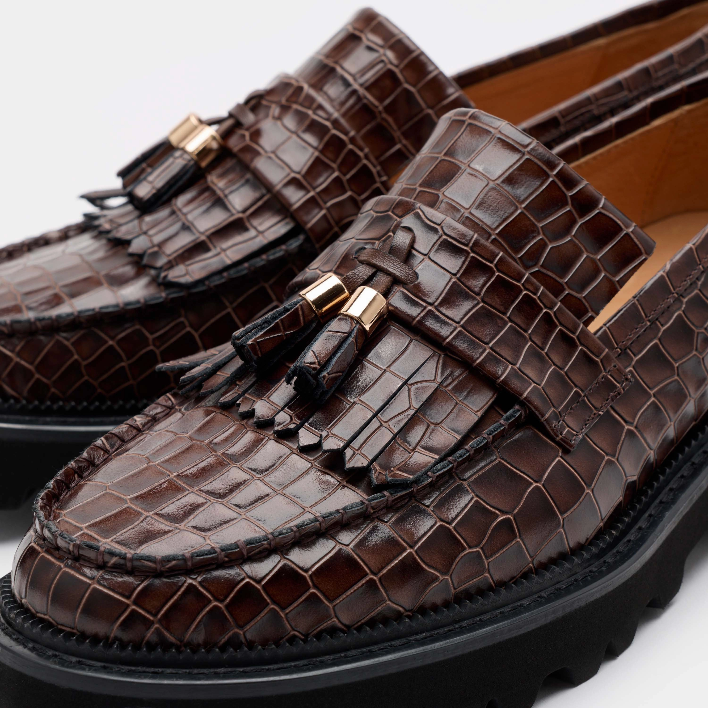Adaptive Flex Journey Brown Croc Leather Lug Tassel Loafer