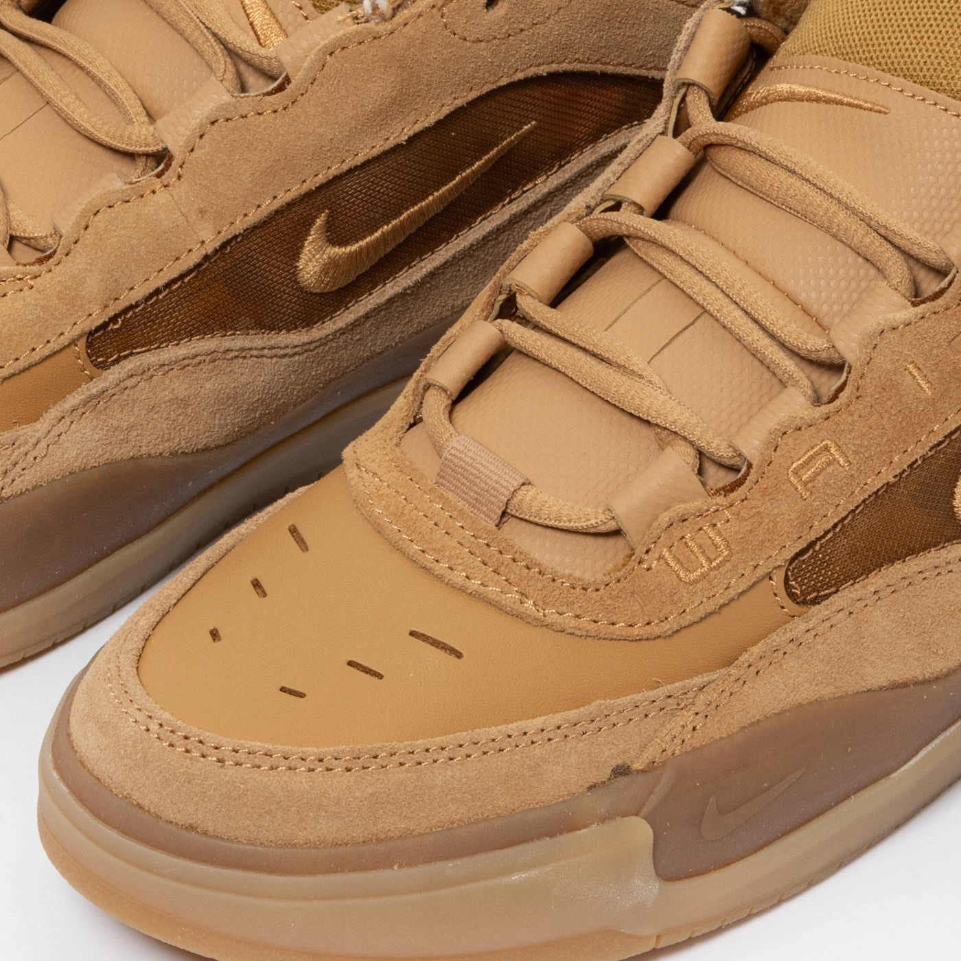 Air Max Ishod (Wheat) Toe Reinforce