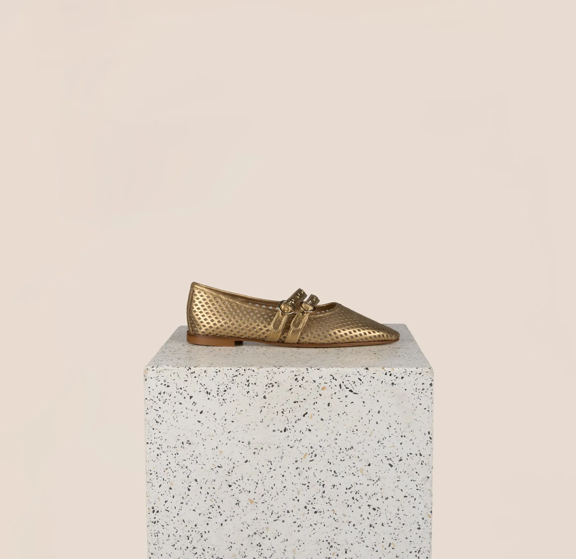 All-day Comfort Como 2 Buckle  - Perforated Gold Foil