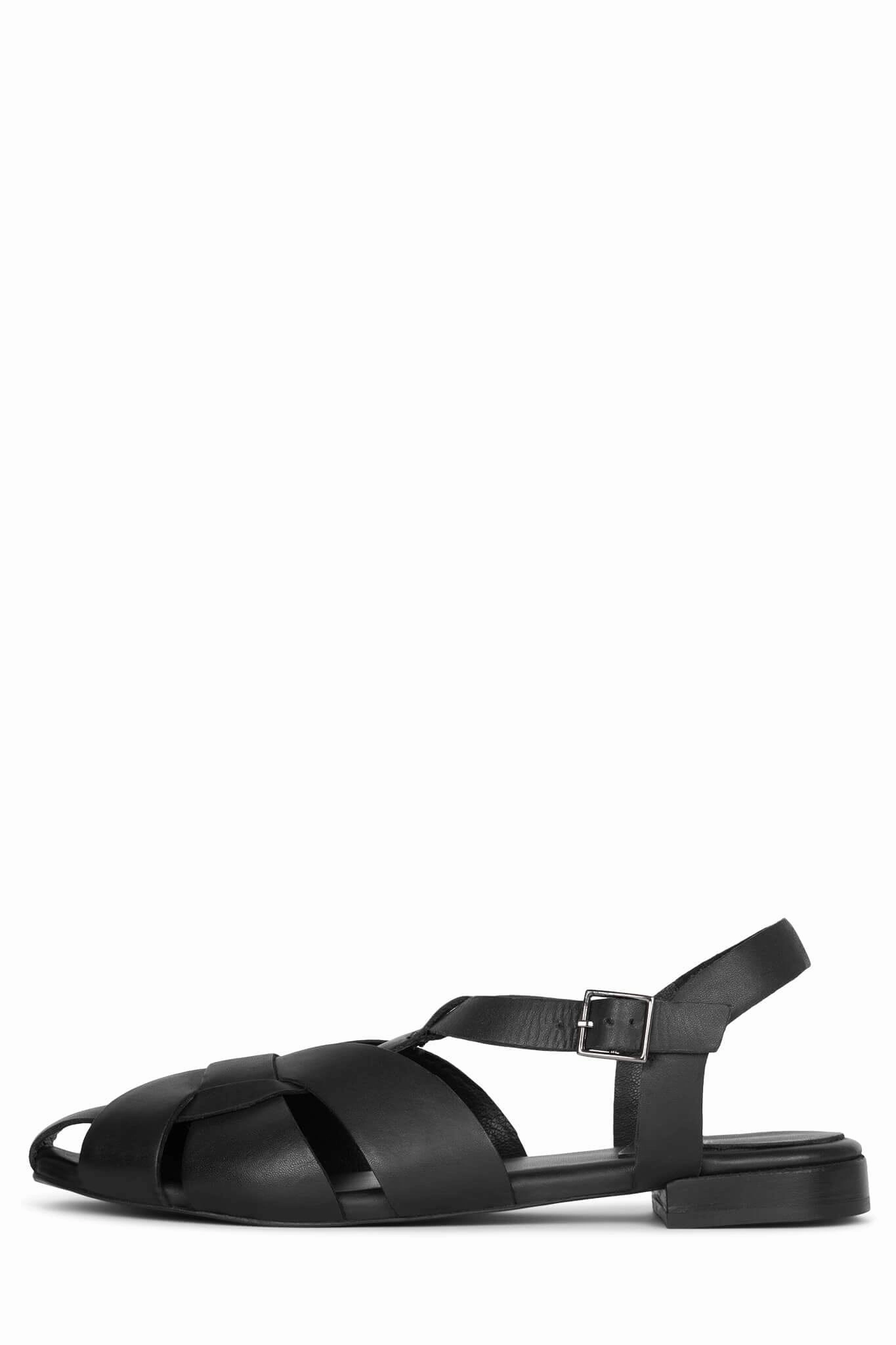 All-Season Wear REVERIE
