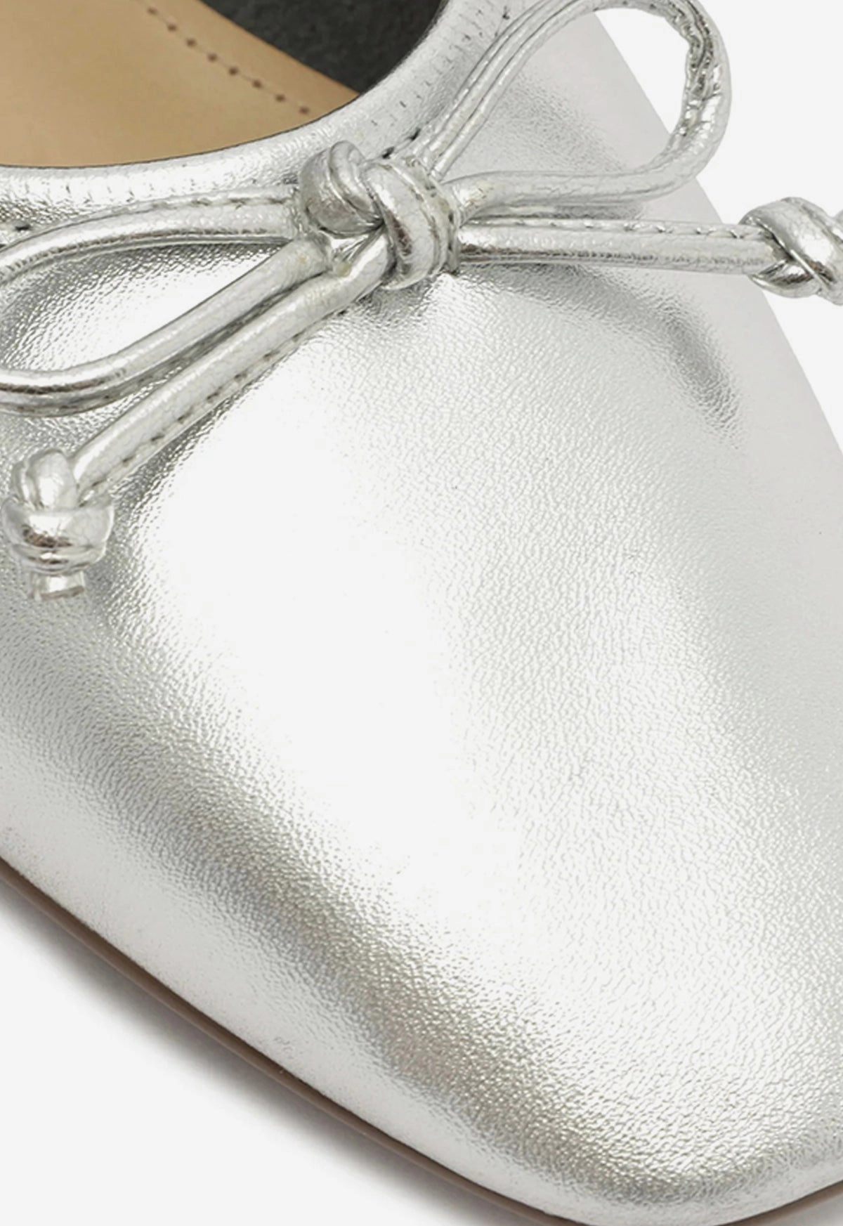Arissa Silver Leather Ballet Flat Stylish Basic