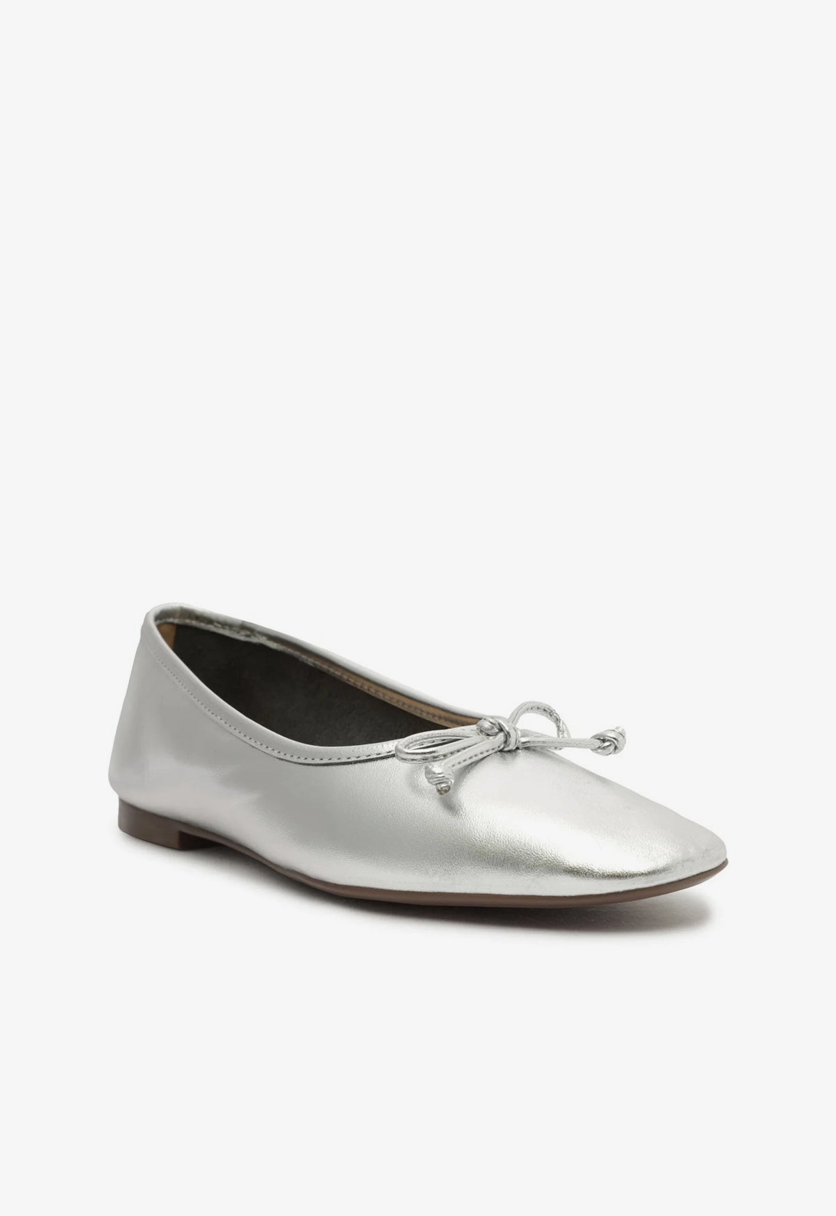 Arissa Silver Leather Ballet Flat Stylish Basic