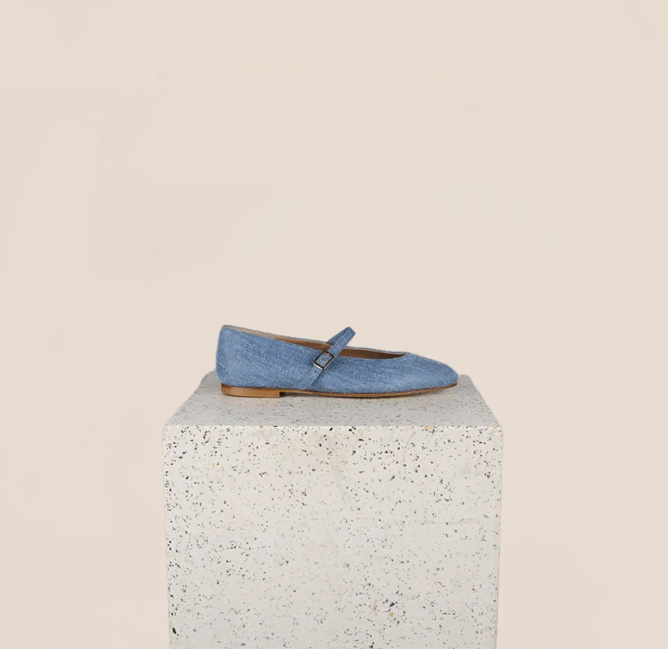 Bari - Blue Twill Timeless Walk