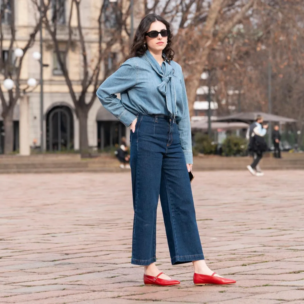 Bari - Hibiscus Fashion Forward