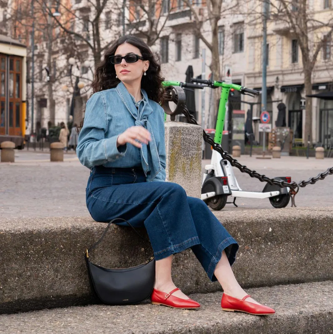 Bari - Hibiscus Fashion Forward