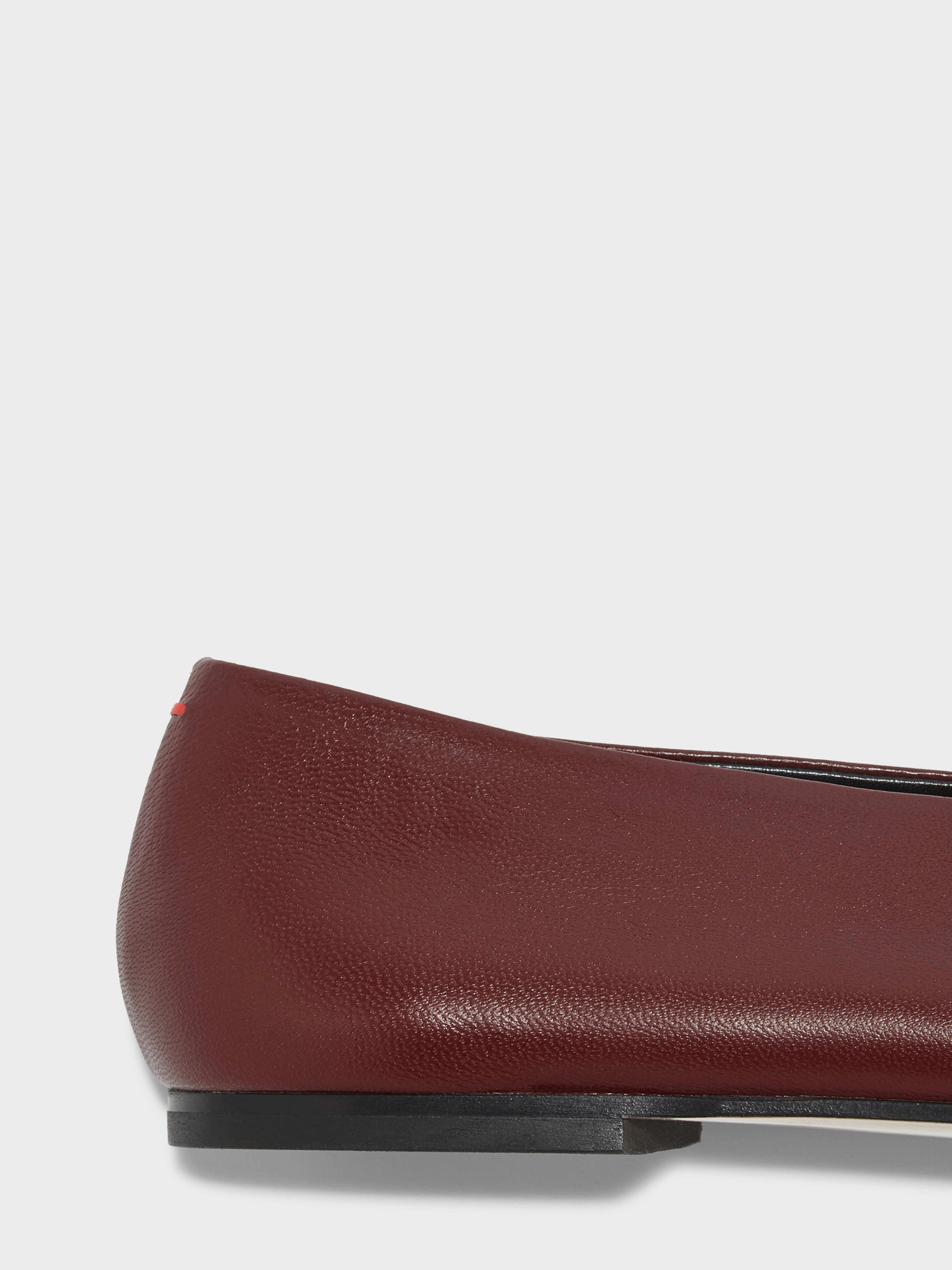 Betty Square-Toe Ballet Flats Comfort Fit