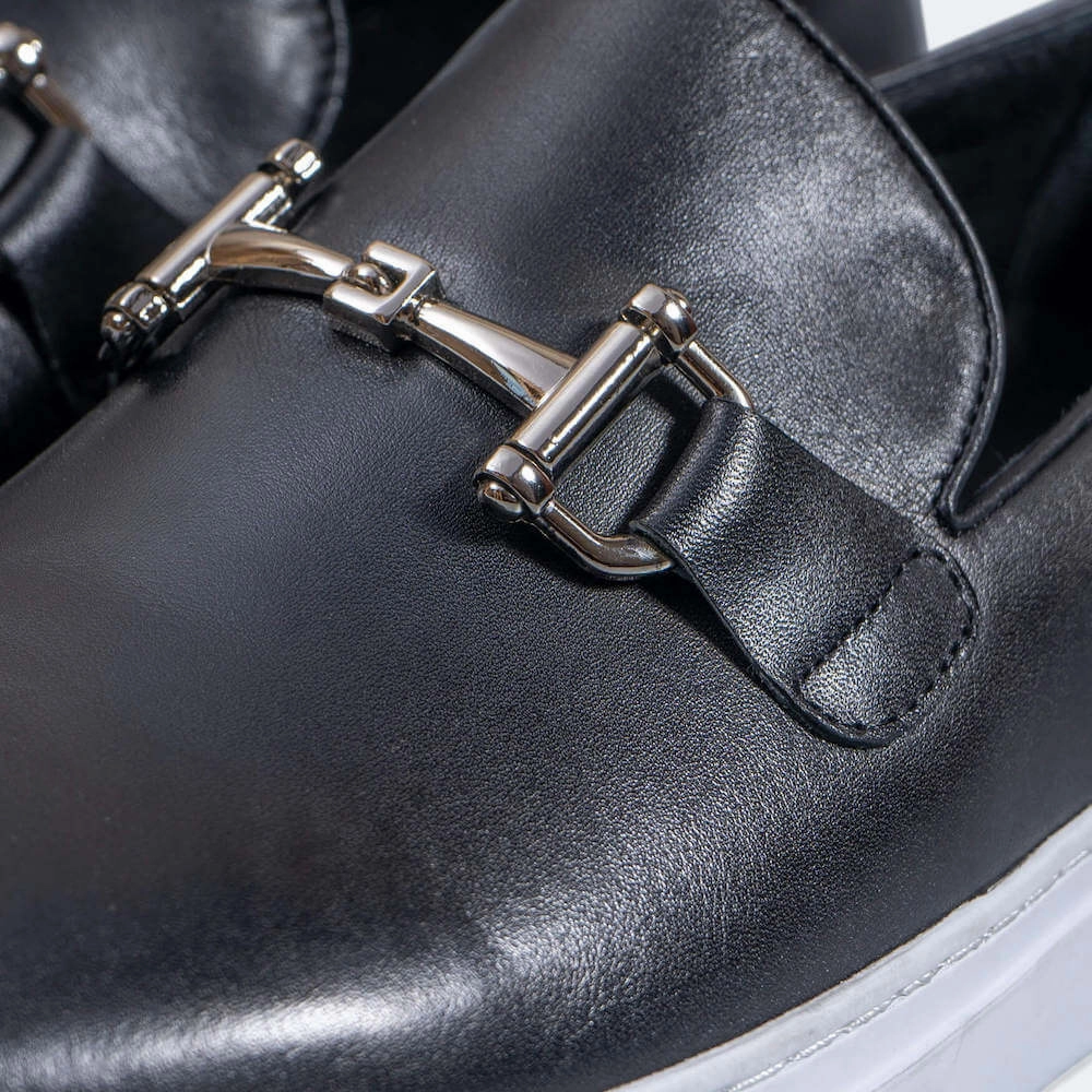 Boardwalk Black Leather Horse-Bit Sneakers Supportive Cushioning