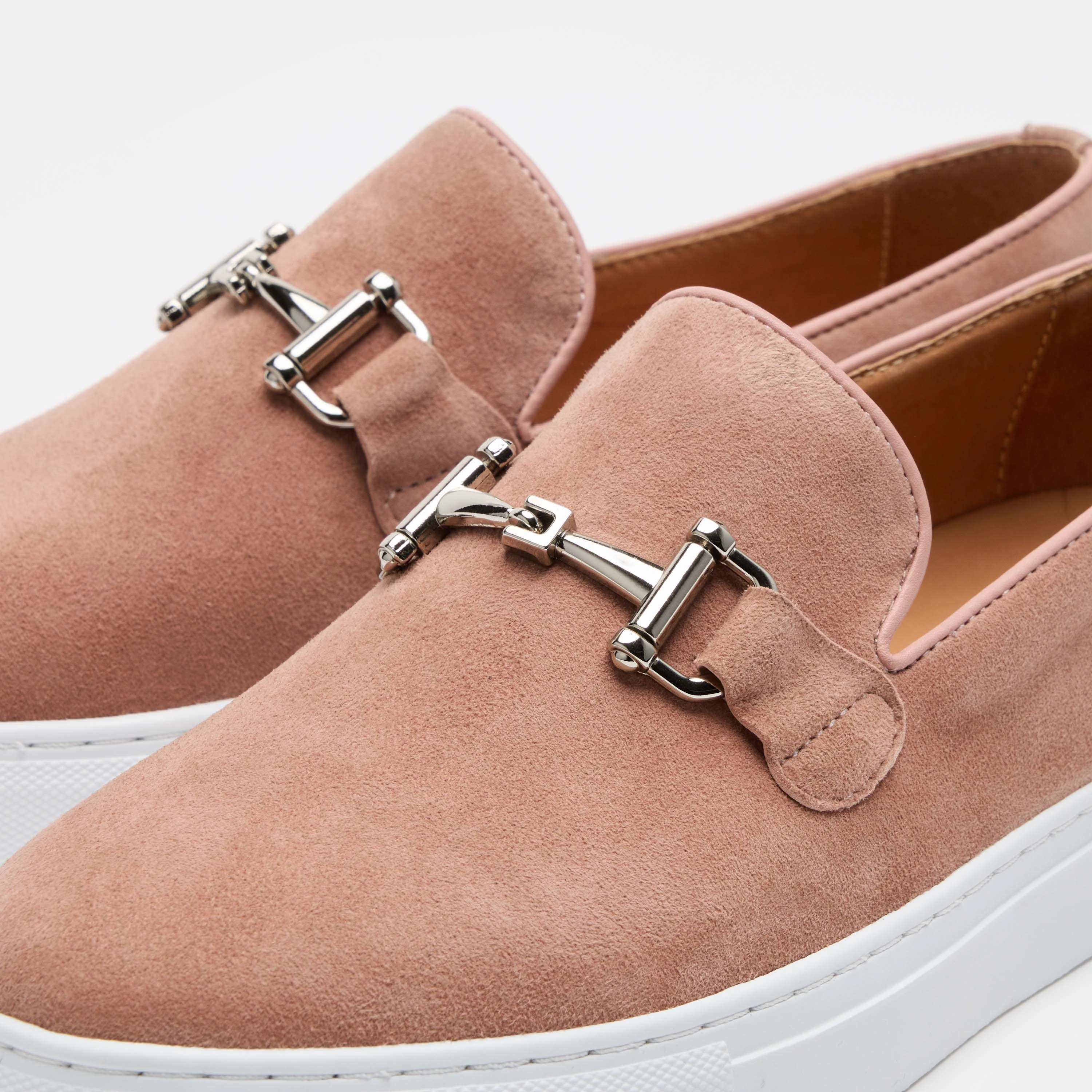 Boardwalk Salmon Suede Horse-Bit Sneakers Versatile Style