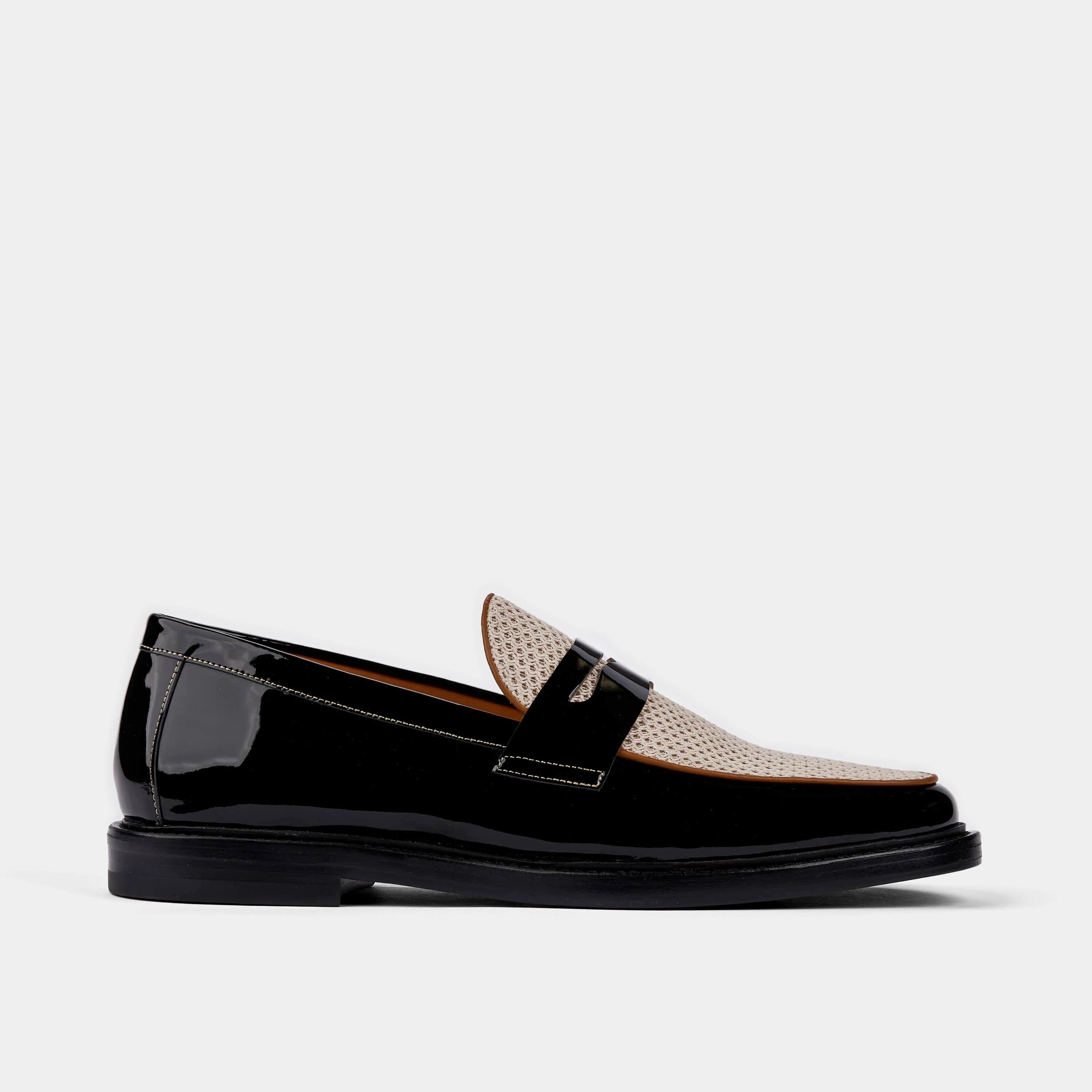 Breathable Sole Fashionable Flats Calum Black/White Leather Penny Loafers