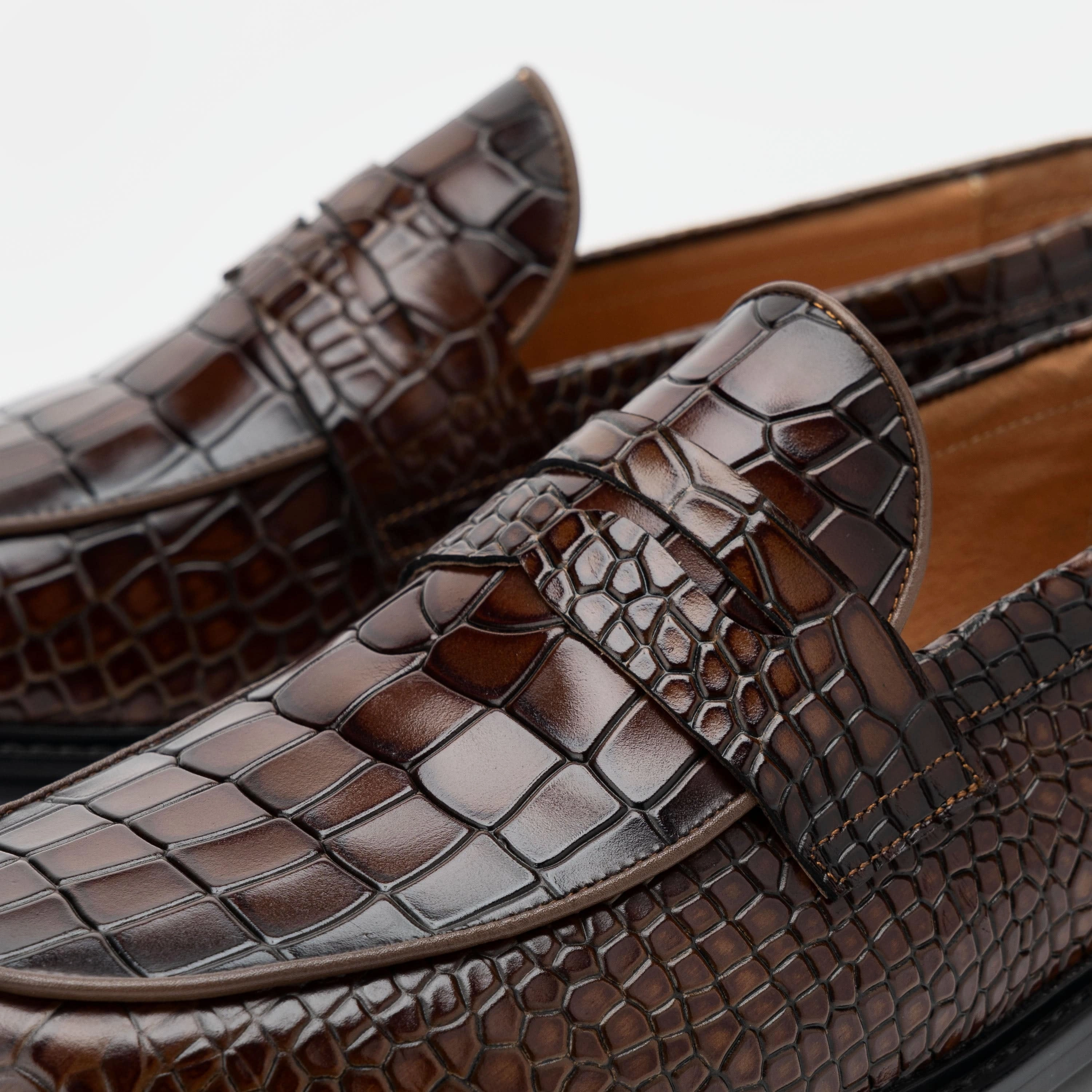 Calum Brown Crocskin Leather Penny Loafers Stylish Footwear