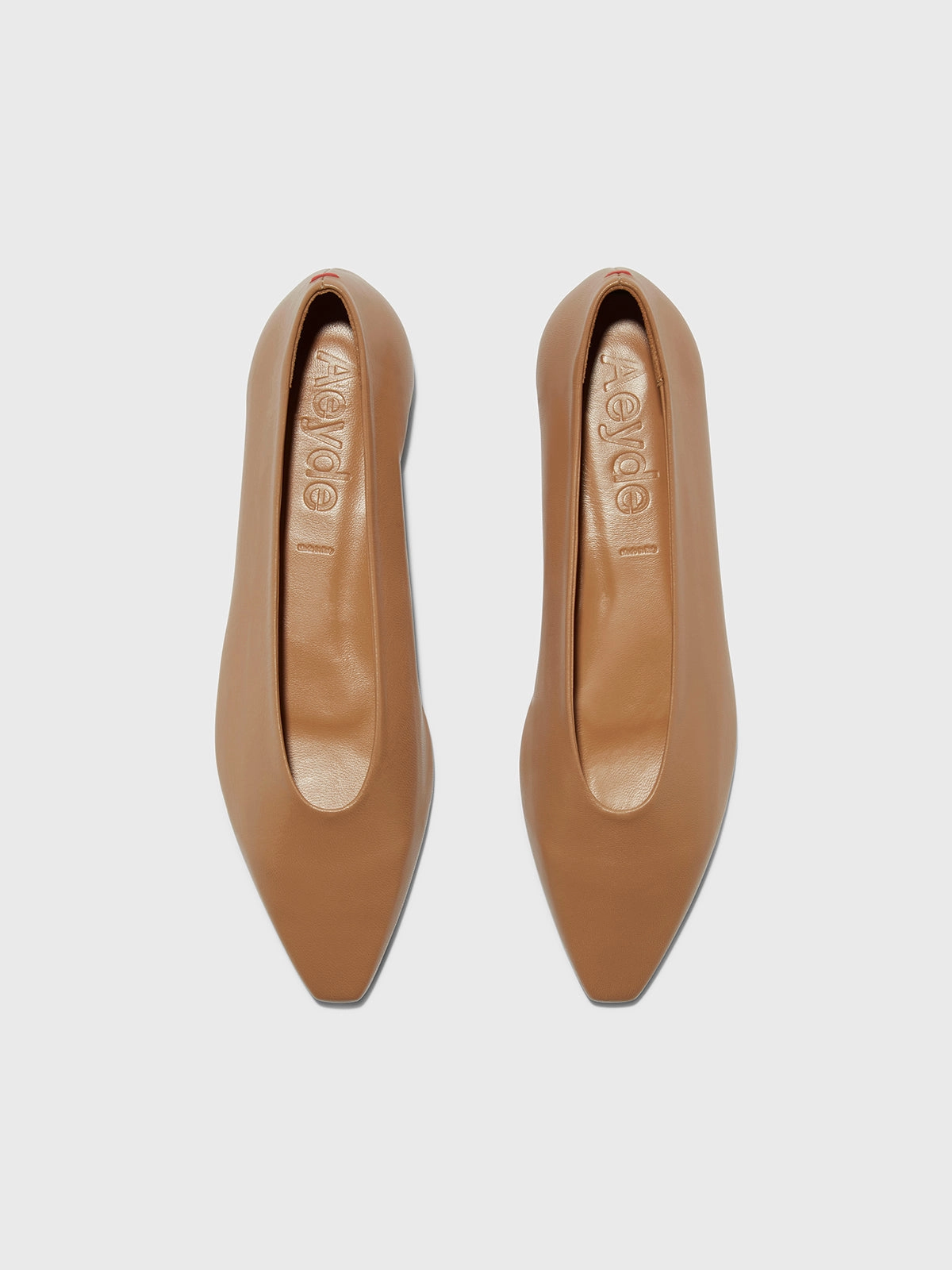 Casual Look Betty Square-Toe Ballet Flats