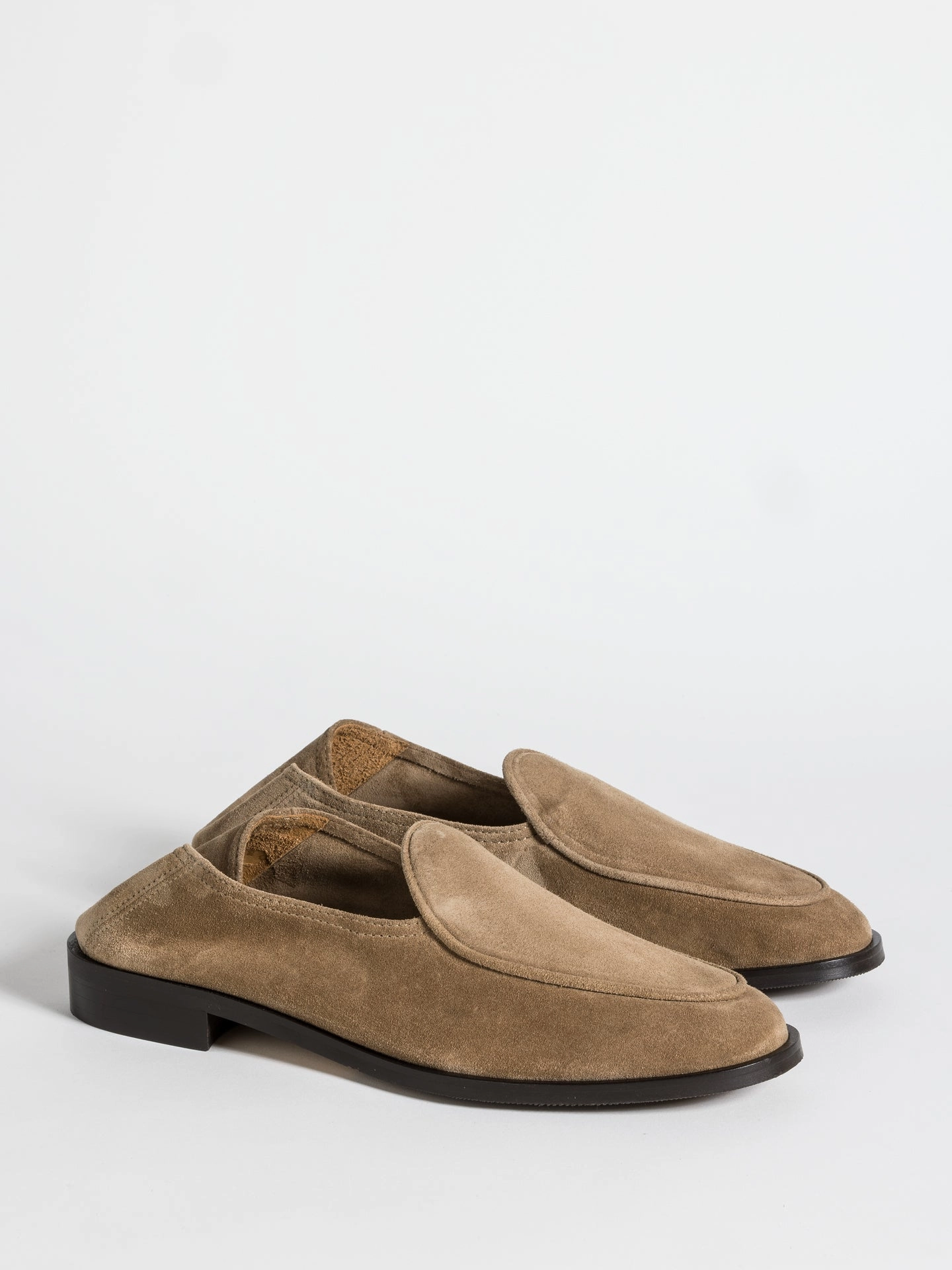 CHRIS EARTH SUEDE Arch Comfort