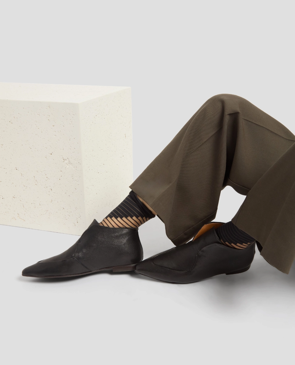 Clever Flat Fashion Ease