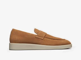 Chic Minimalism Closer? Loafer