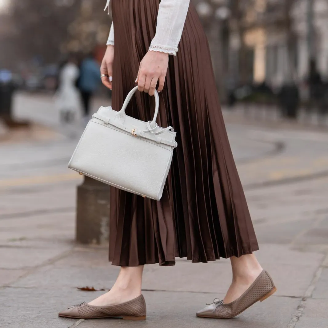 Comfort Wear Como - Perforated Taupe (cap toe)