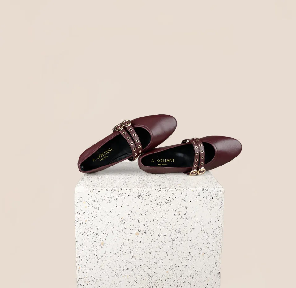 Como 2 Buckle - Wine Leather Relaxed Style Soft Cushioning