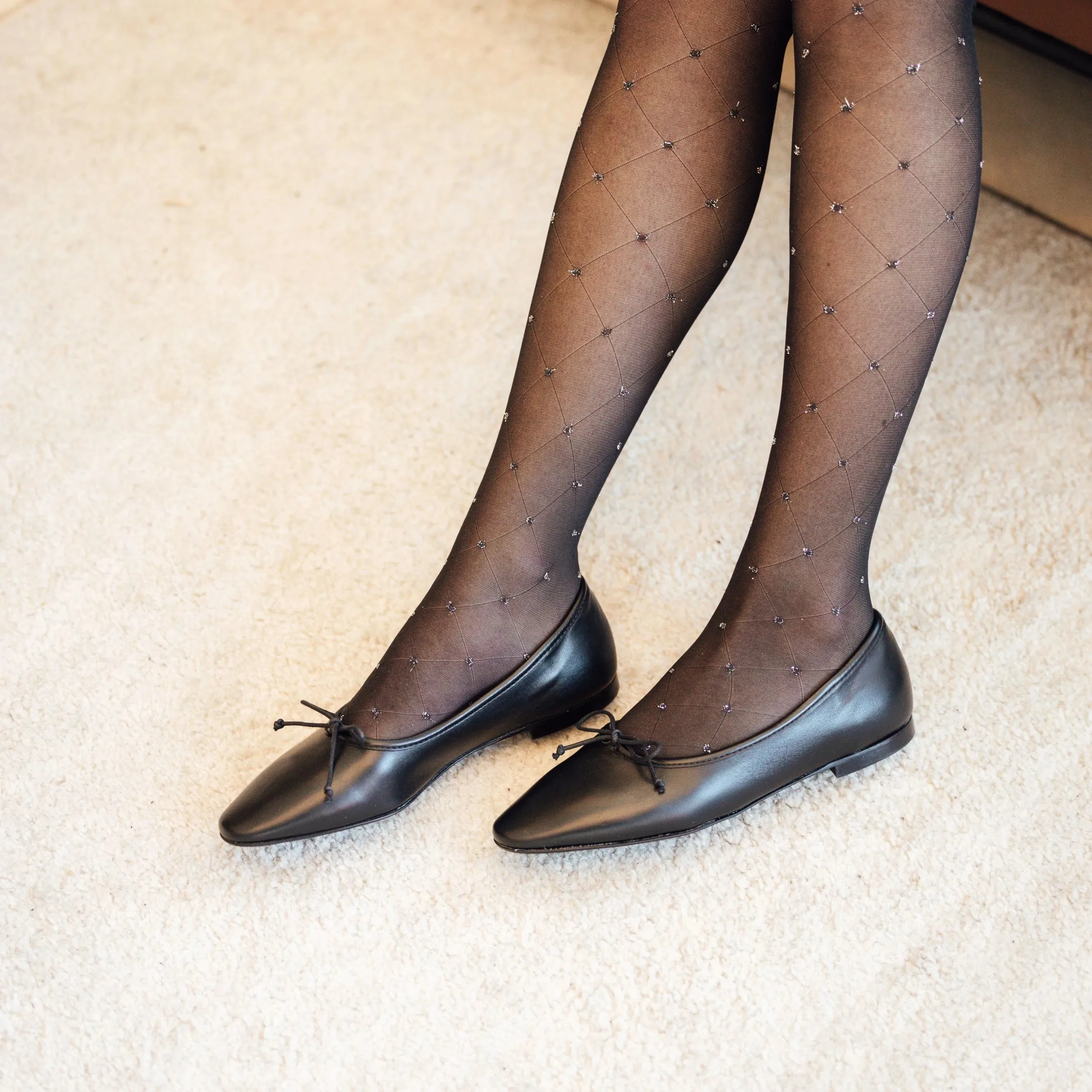 Como - Black Leather Everyday Ease
