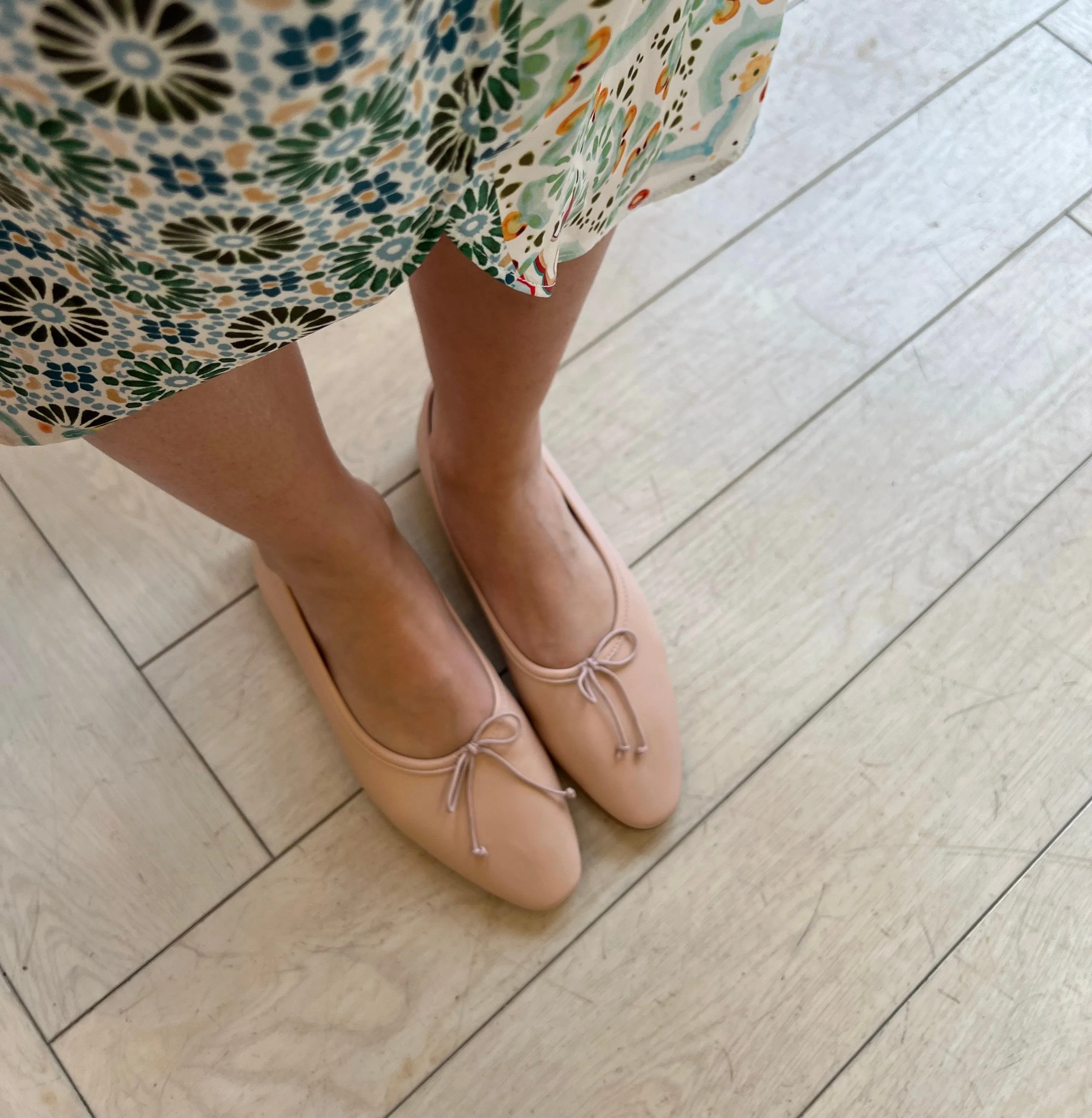 Como - Blush Casual Elegance