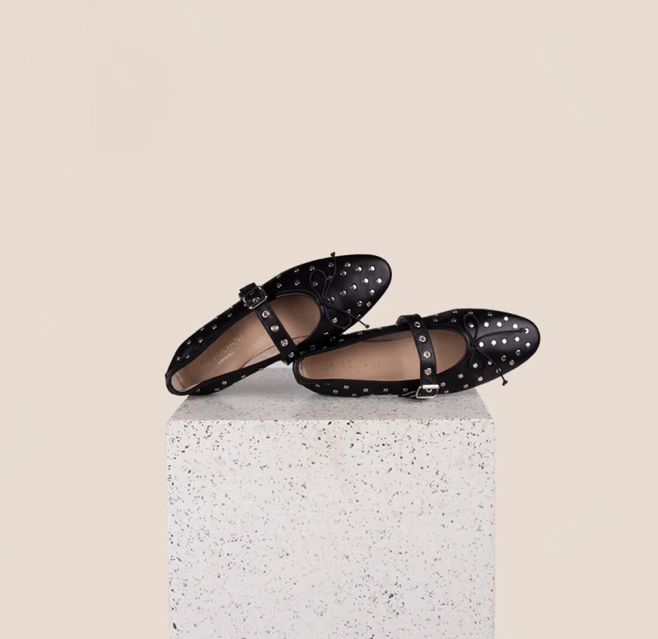 Versatile Wear Shoes Breathable fabric Como Buckle - Black Studs