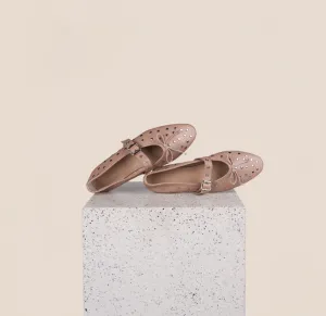 Como Buckle - Nude Studs Soft Construction