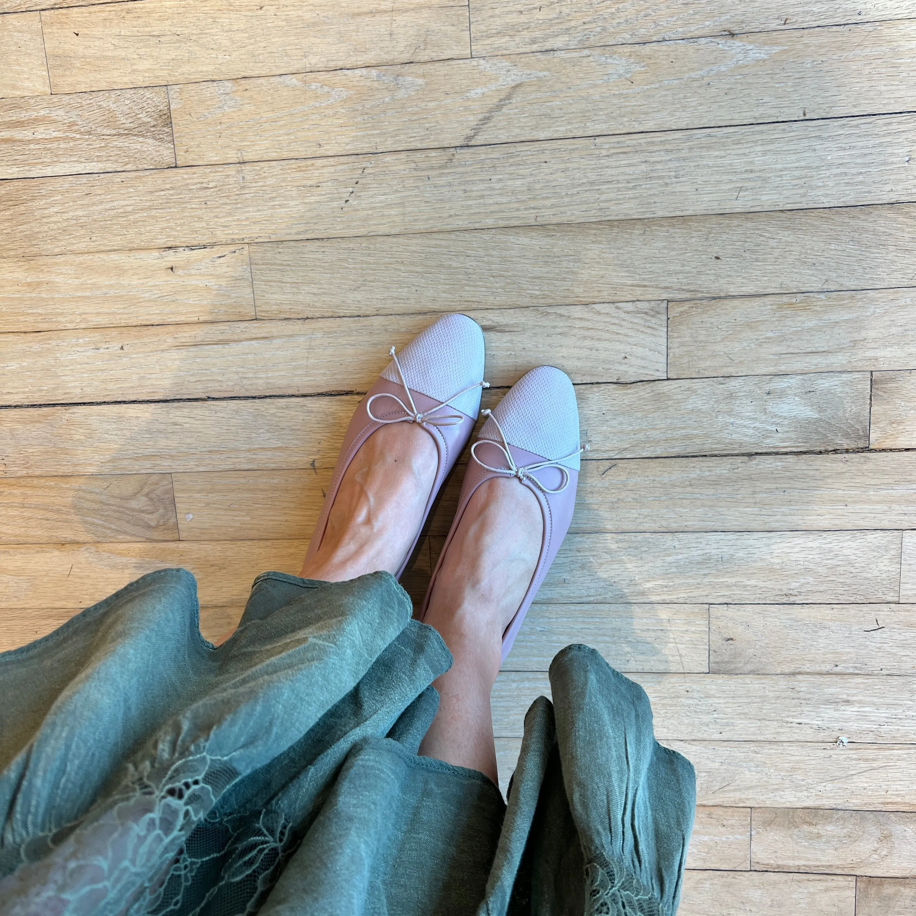 Como - Deep Blush/Dotted Rose Comfort Wear
