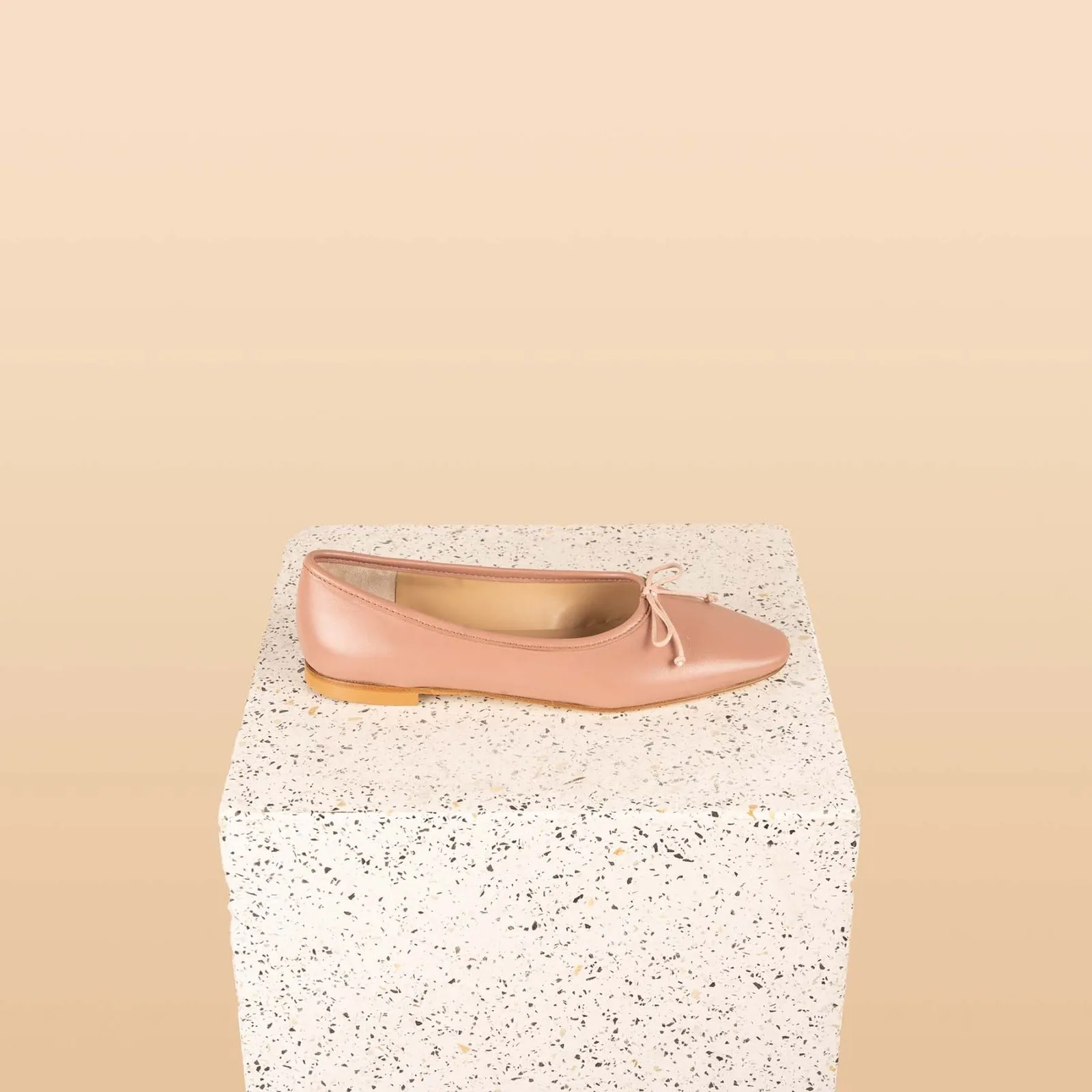 Como - Dusty Rose Flexible Outsole