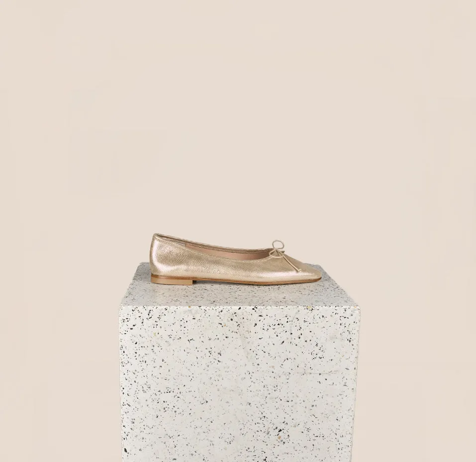 Como - Gold Lines Cushioned Fit