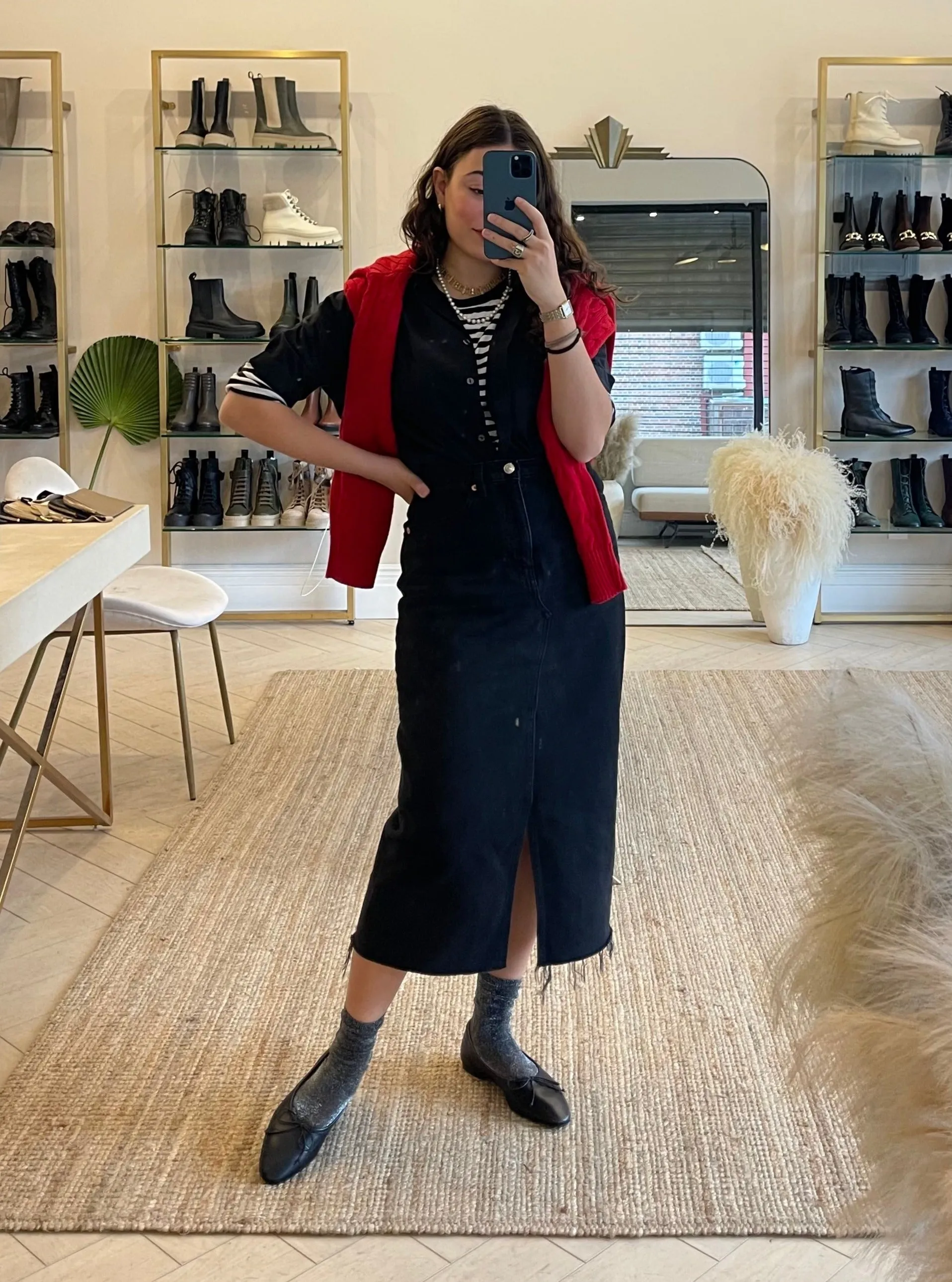 Como - Herringbone/Black Cap Everyday Look