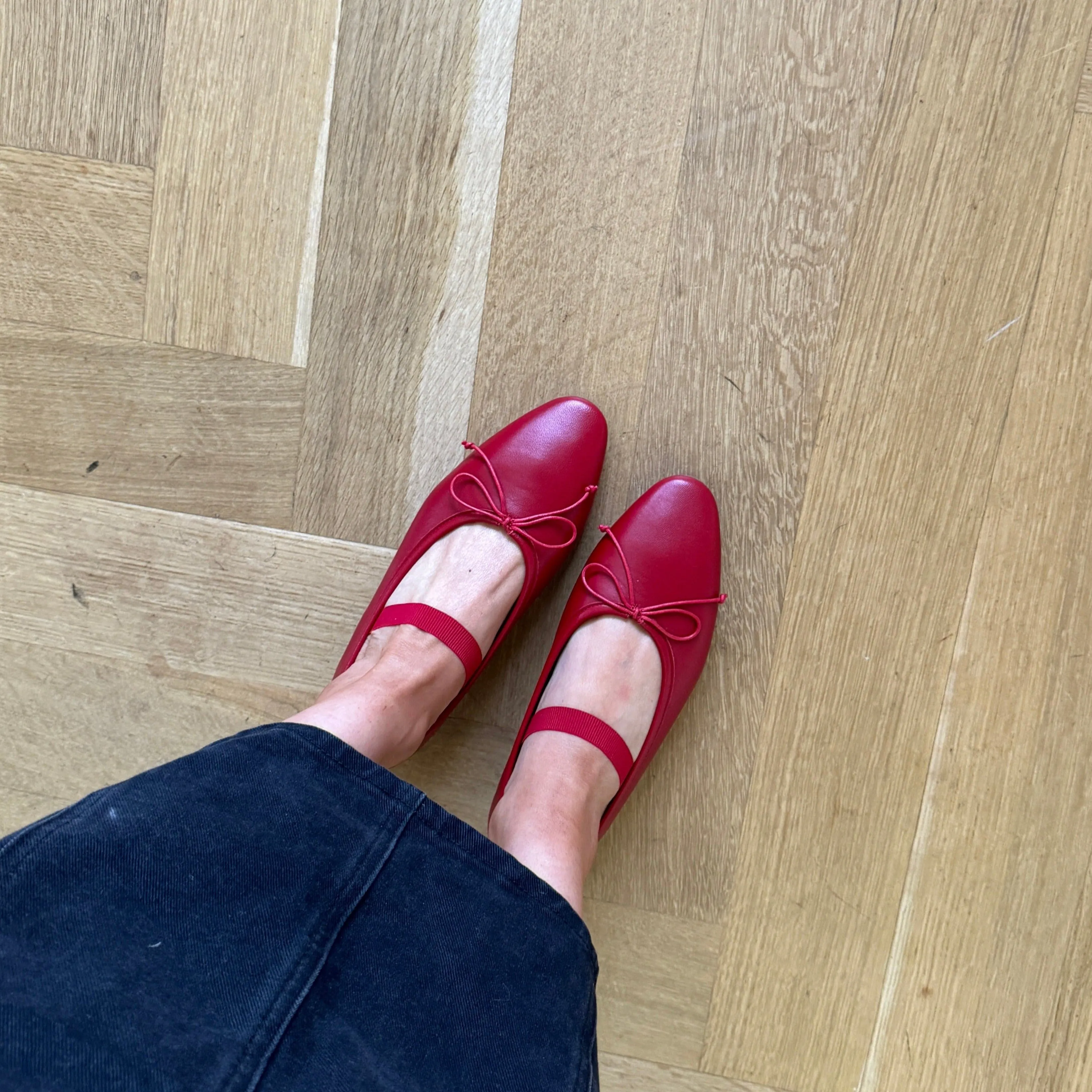 Como Strap - Hibiscus Flexible Outsole