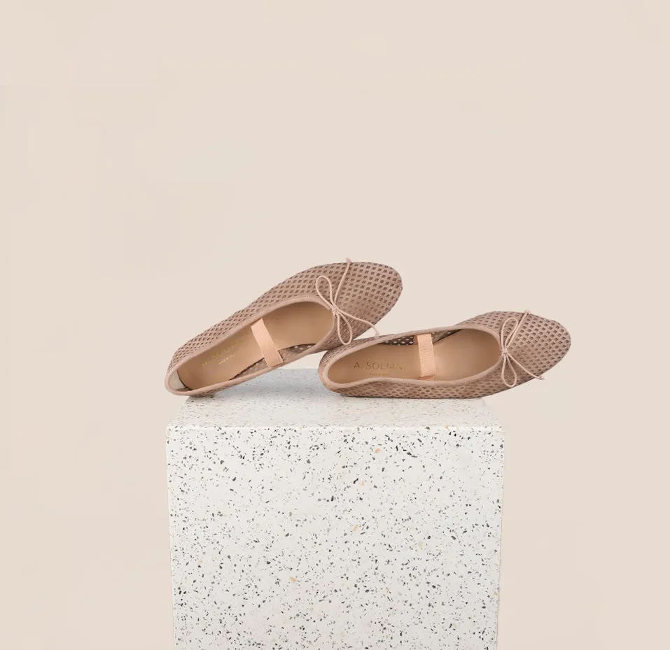 Como Strap - Perforated Rose Wind Fashion Forward Design Chic Comfort
