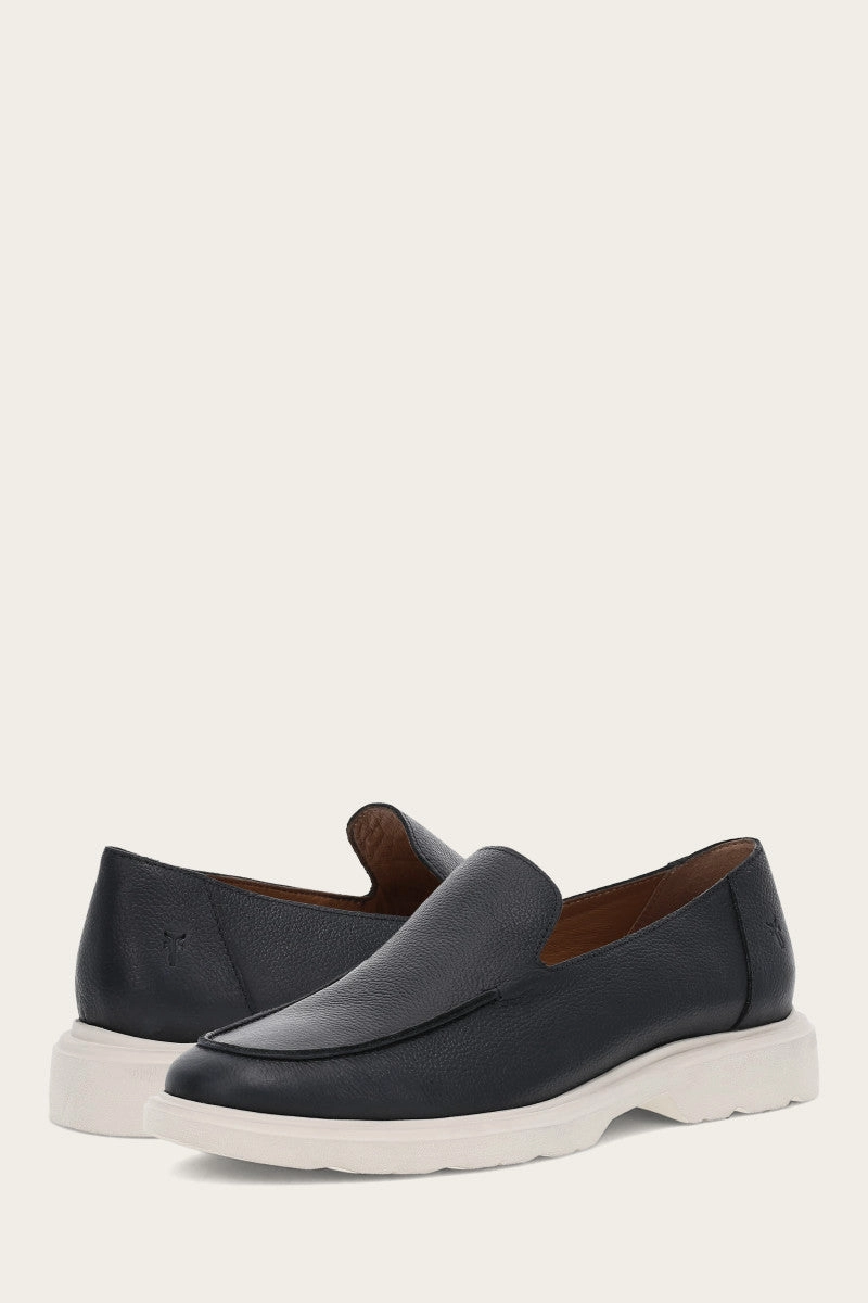 Connor Venetian Street Ease