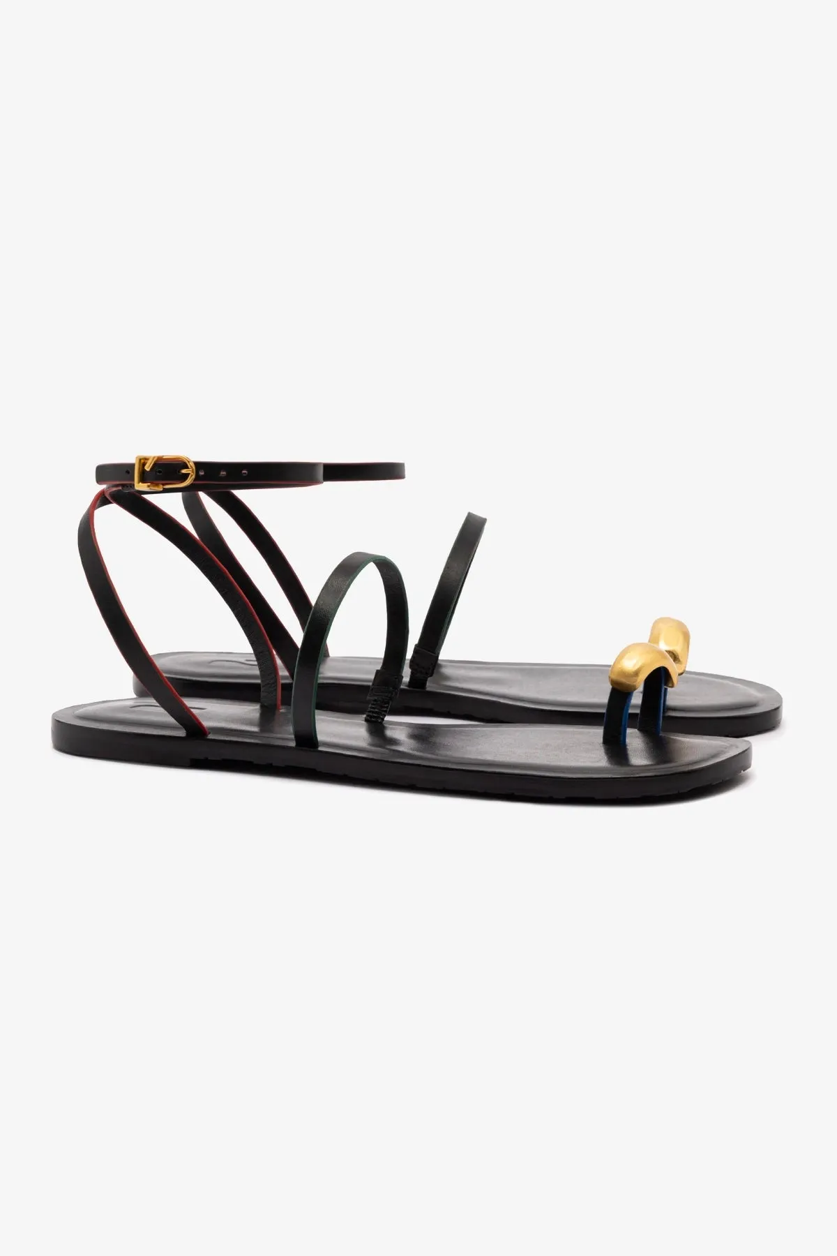 Cozy Design Biarritz Flat Sandal In Black Leather