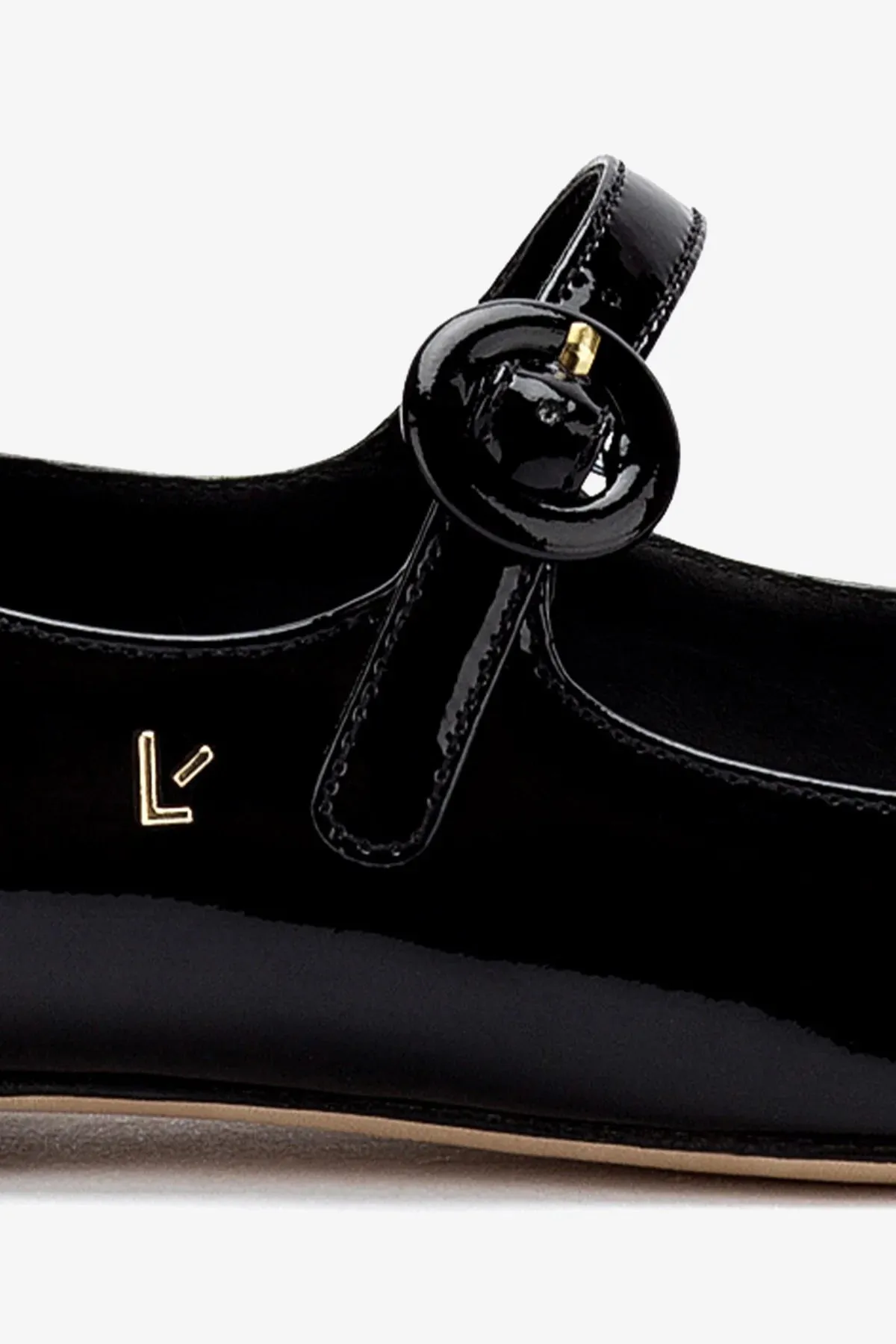 Cozy Design Blair Ballet Flat In Black Patent