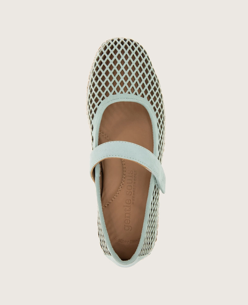 Cozy Cushioning GENTLE SOULS - Sienna Fish Net Mary Jane Espadrille
