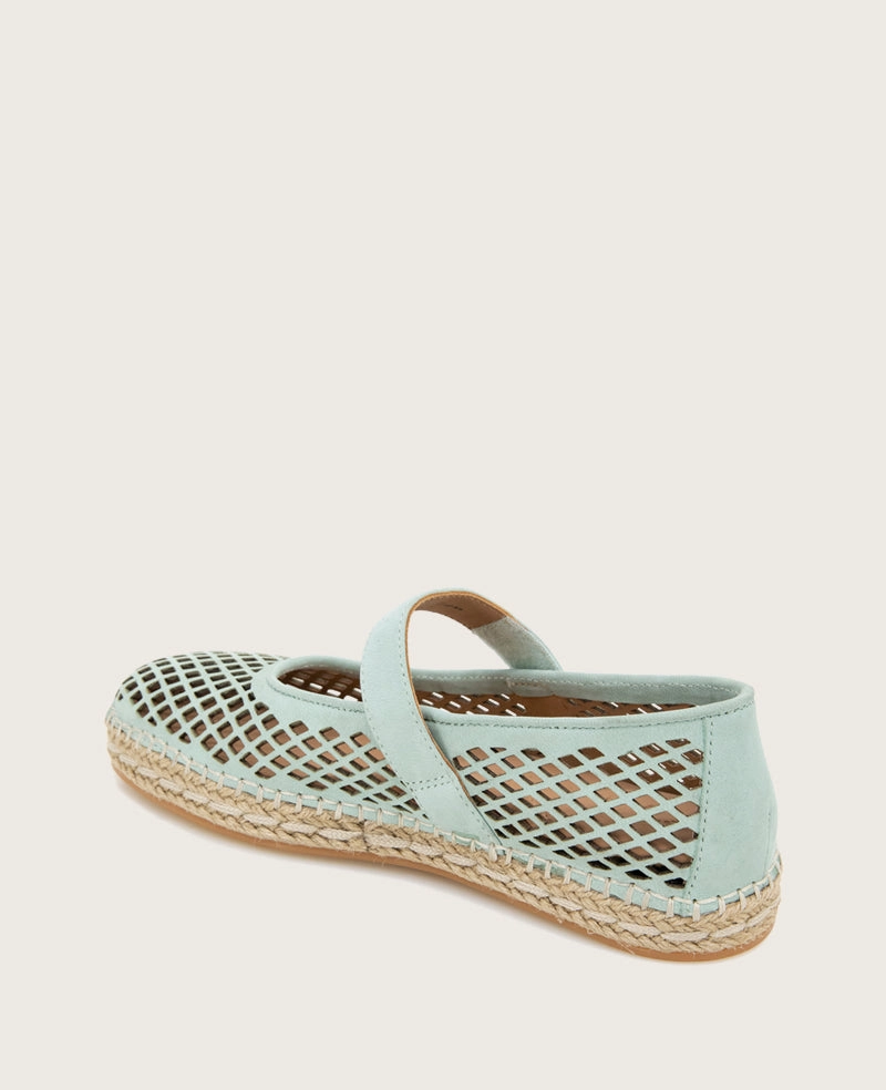 Cozy Cushioning GENTLE SOULS - Sienna Fish Net Mary Jane Espadrille