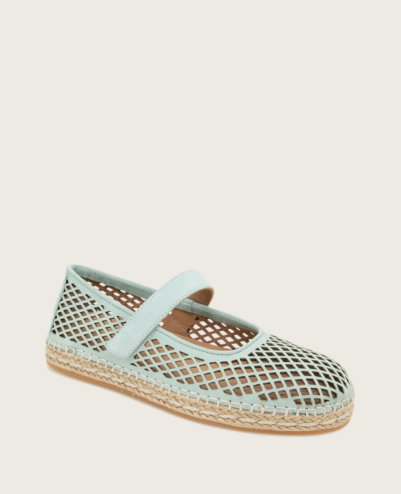 Cozy Cushioning GENTLE SOULS - Sienna Fish Net Mary Jane Espadrille