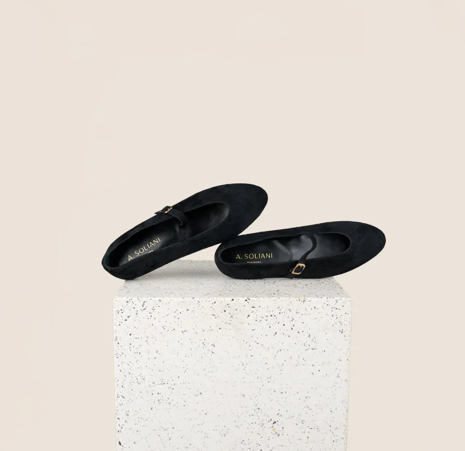 Day-to-Night Bari - Black Suede