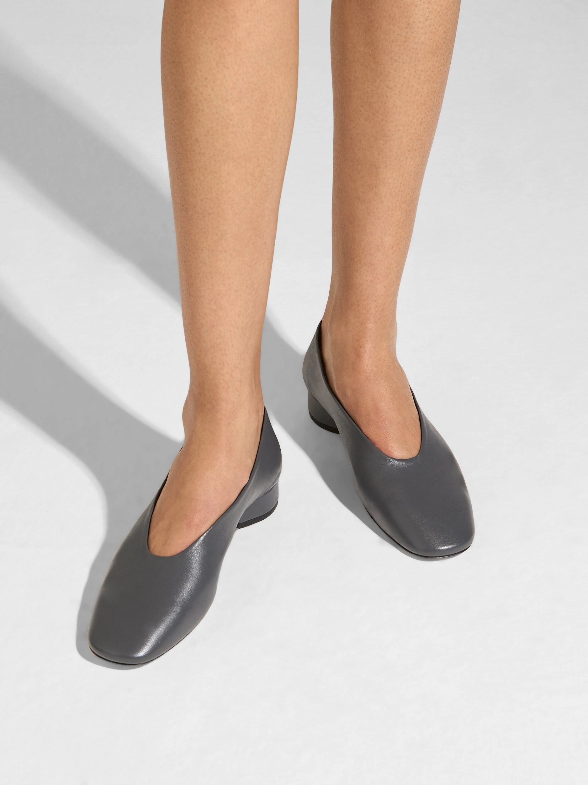 Delia Low-Heeled Ballet Pumps Easy Slip