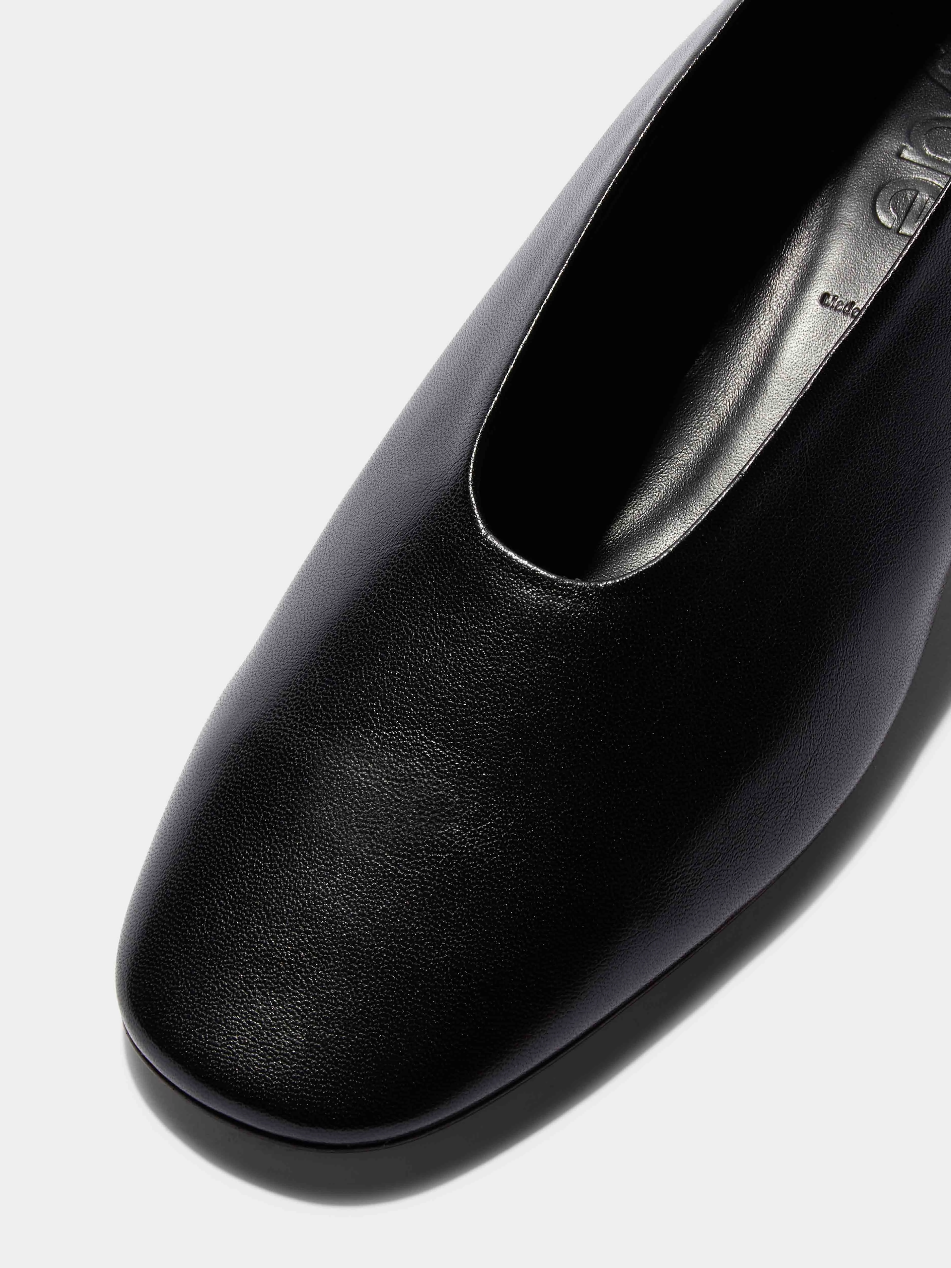 Delia Low-Heeled Ballet Pumps Simple Chic