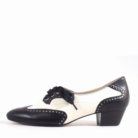 simple design Demi Vintage Saddle Shoes