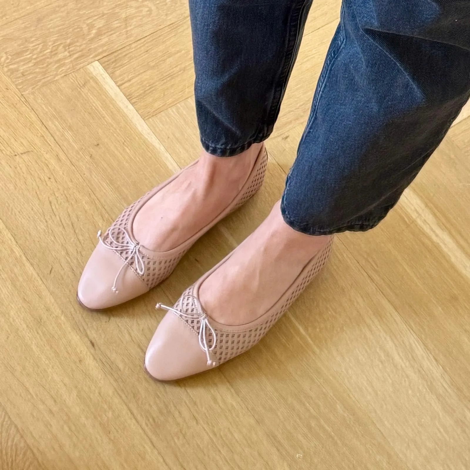 Easy Style Como -  Perforated Nude