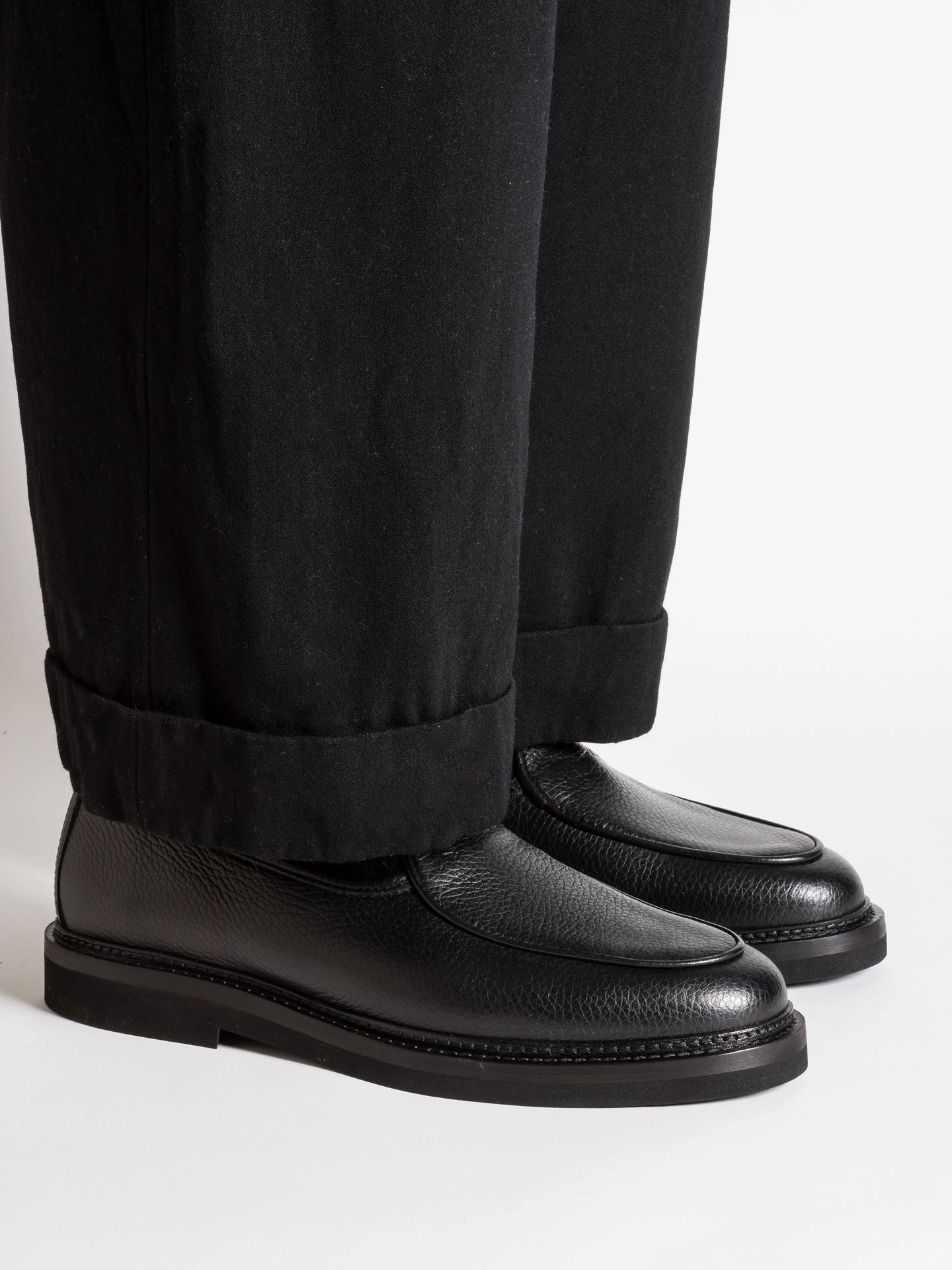 Easy Maintenance LEX ALL BLACK