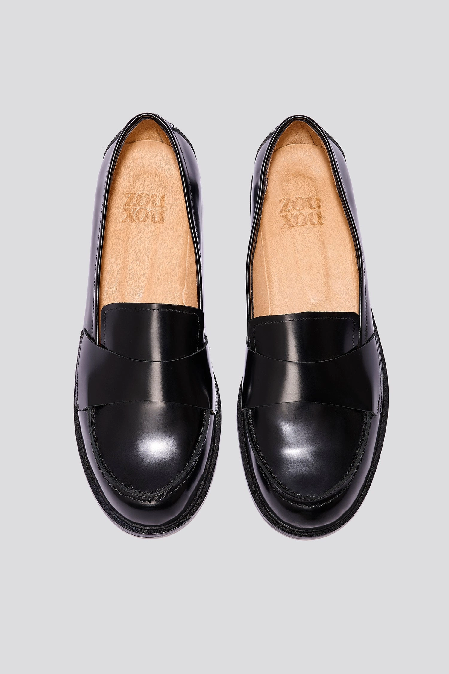 Easy Style Sofia Loafer in Black
