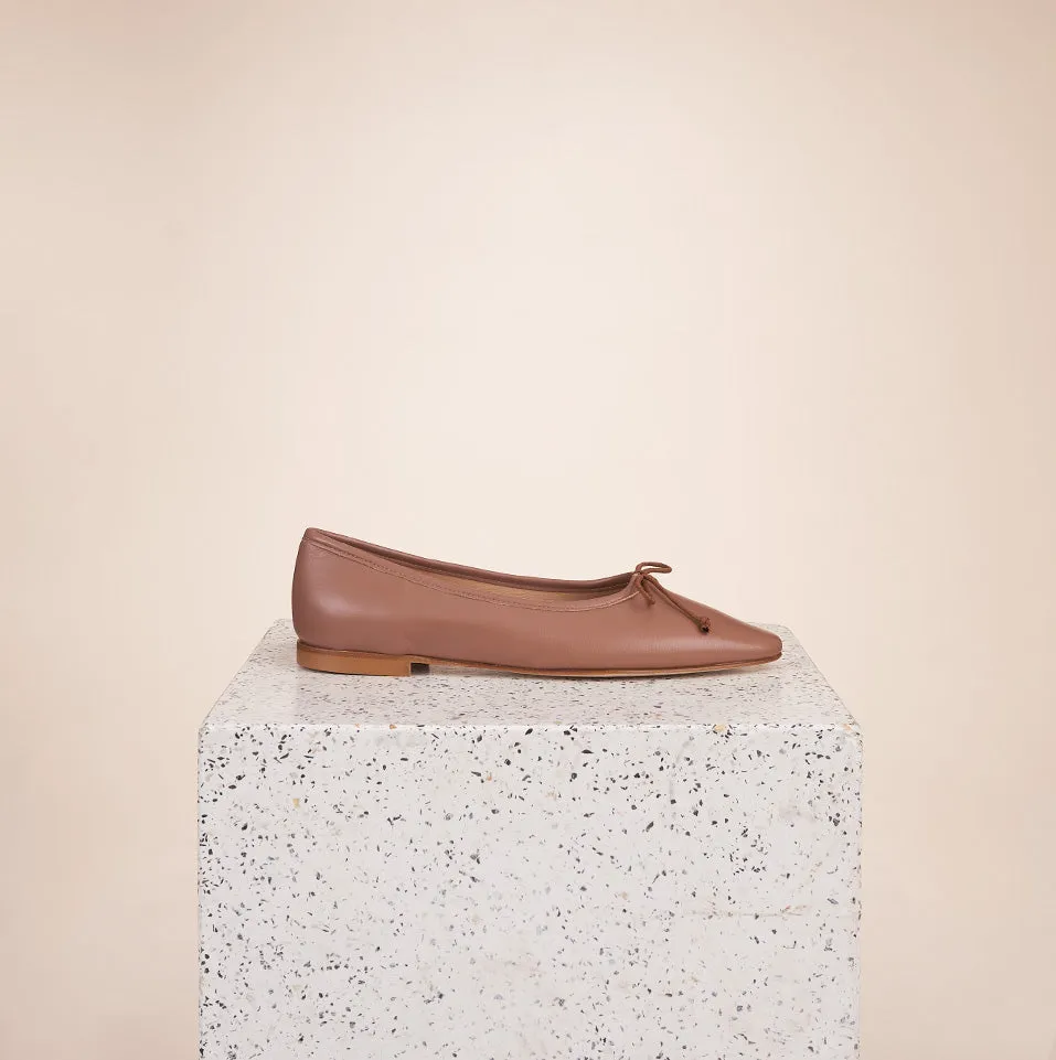 Ergonomic Shape Como - Desert Rose