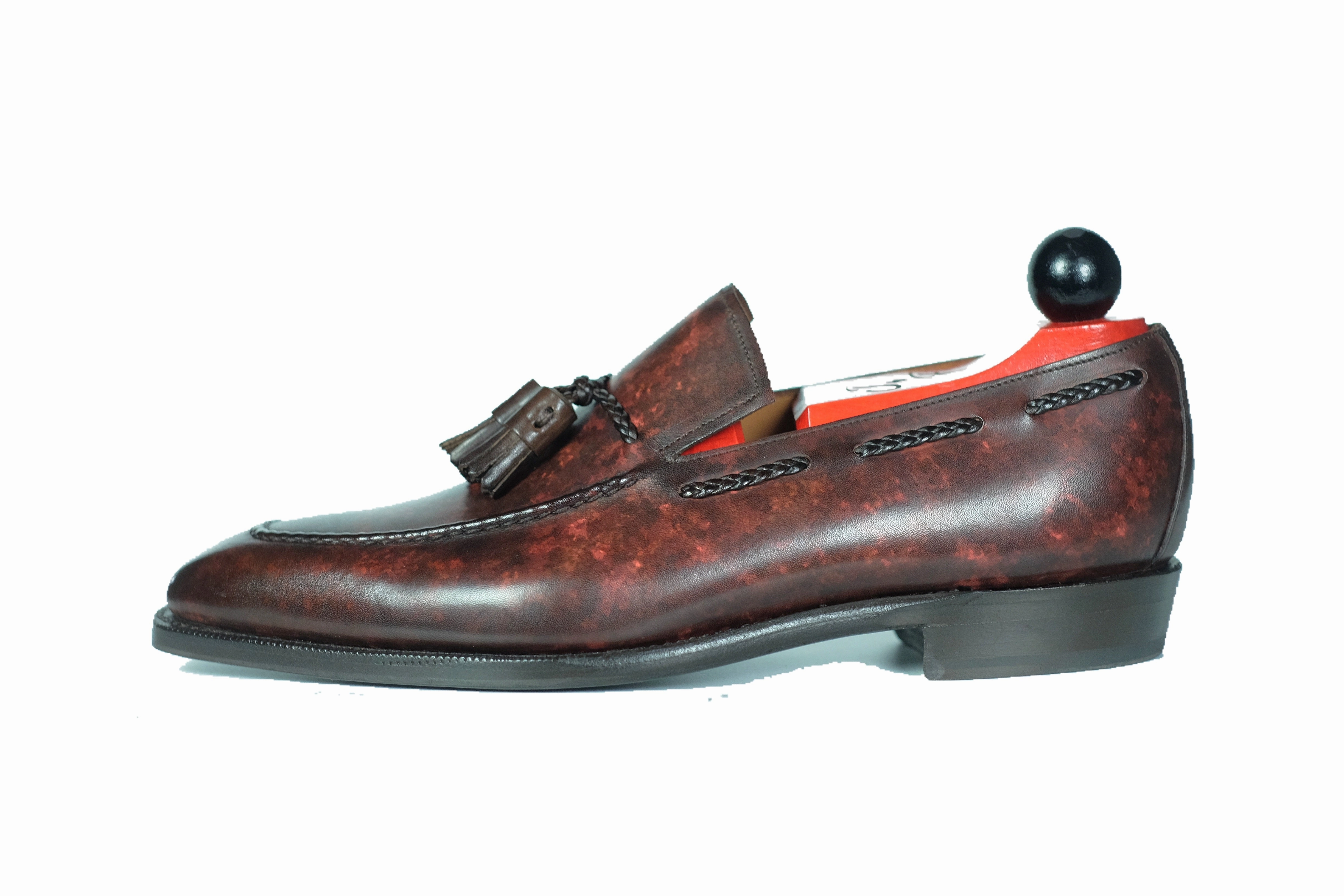Eskapa - Walnut Marble Patina Relaxed Look