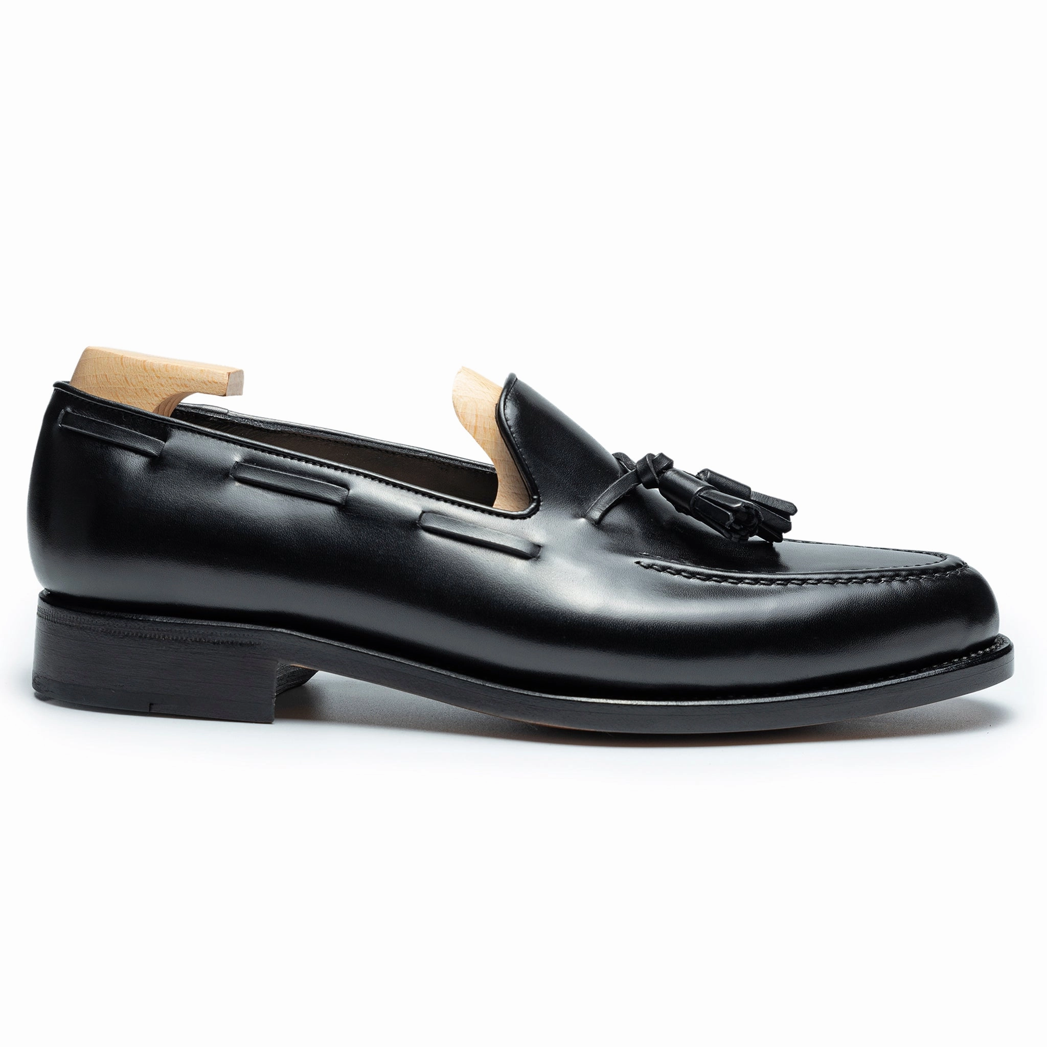 Ethan Jet-Set Style