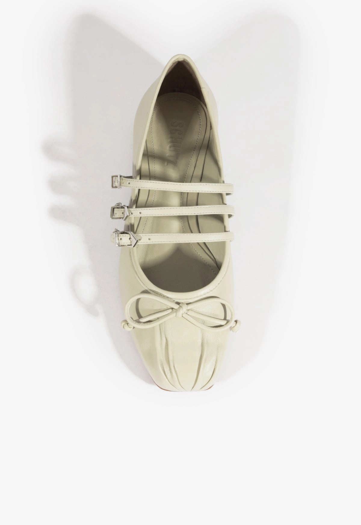 Everyday Ease Arissa Gray Leather Ballet Flat