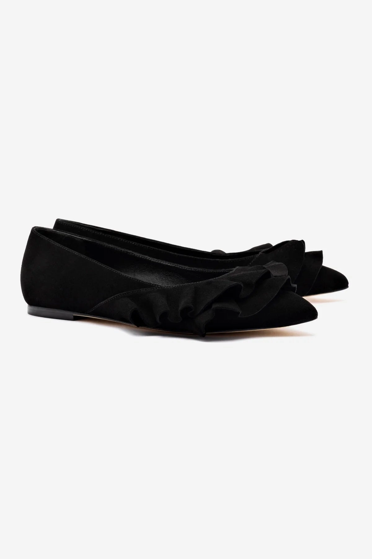 Fashion Forward Lee Ruffle Flat In Black Suede