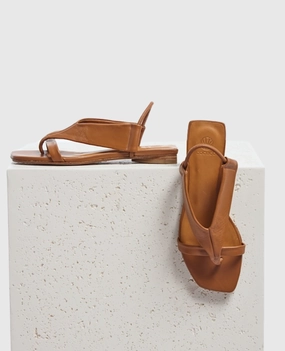 Finch Sandal Simple Style