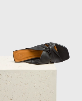 Trendsetter Style Elegant Walk Fisk Slide